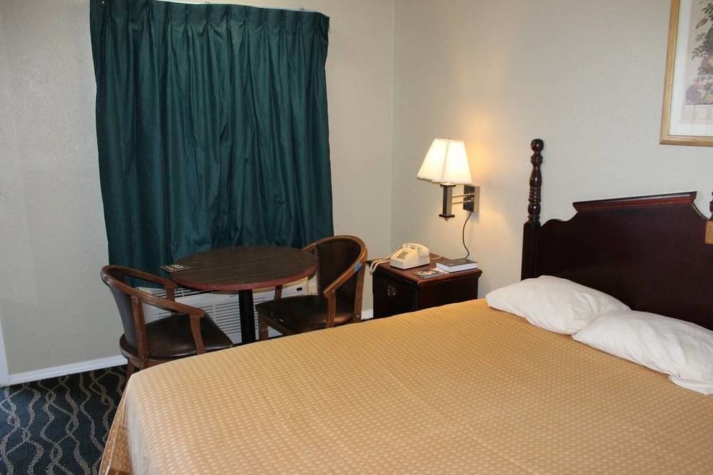 Budget Inn Muskogee Εξωτερικό φωτογραφία