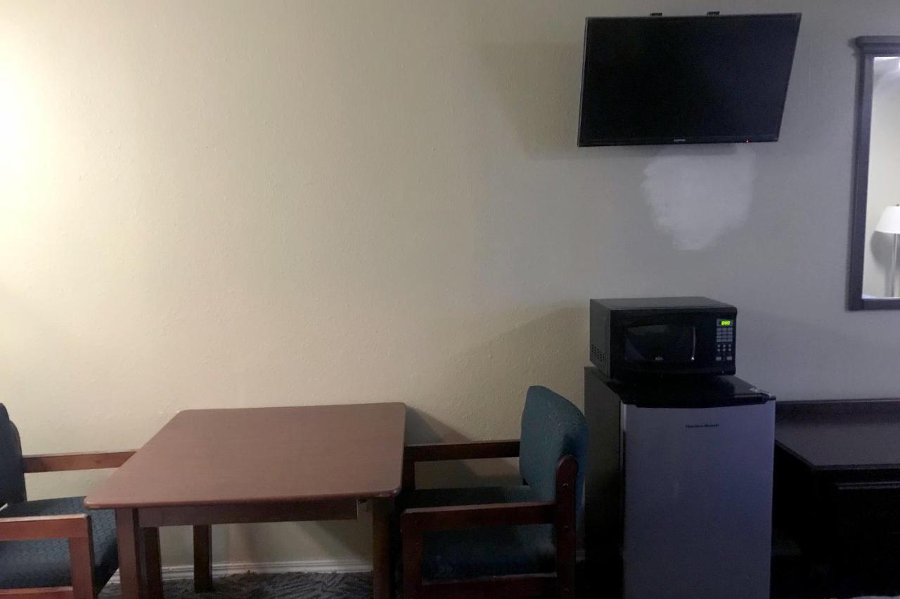 Budget Inn Muskogee Εξωτερικό φωτογραφία