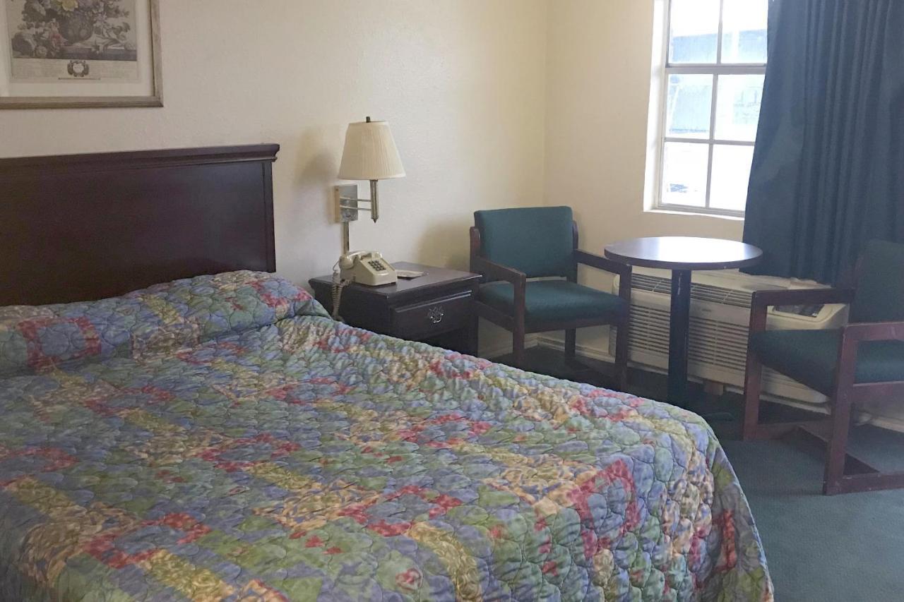 Budget Inn Muskogee Εξωτερικό φωτογραφία